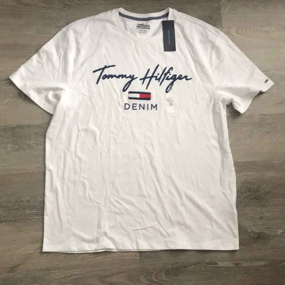 NWT Tommy Hilfiger Denim t- shirt